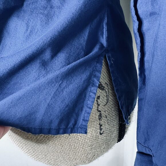 Talbots Blue Pin Tuck Blouse Petite Sz S Button Up Shiny Buttons Mock Neck Women - Picture 11 of 13